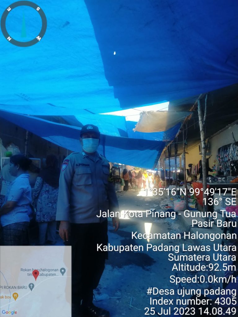 Patroli Pasar Polsek Padang Bolak Antisipasi Aksi Kriminal