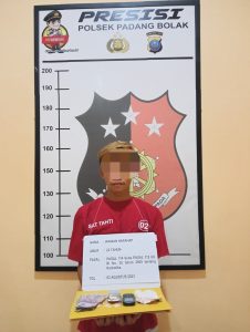 Jual Sabu, Pria Lokal Berambut Pirang Ditangkap Polsek Padang Bolak