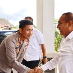 Kapolres Tapsel Sambut Gubernur Mess Pemprovsu