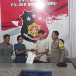 HP Masuk ke Rumah di Batang Toru