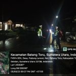 Akibat sembarangan saat berbelok, insiden nahas menimpa pria 38 tahun, Saparuddin, yang tertabrak sepeda motor di Desa Padang Lancat, Kecamatan Batang Toru, Kabupaten Tapanuli Selatan (Tapsel),