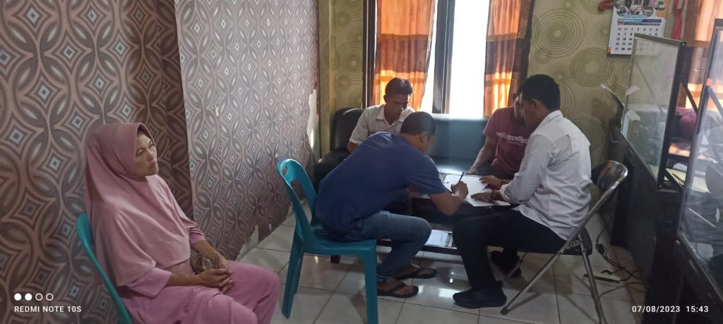 Di Hadapan Polsek Padang Bolak, Pelaku Penganiayaan Minta Maaf ke Korban
