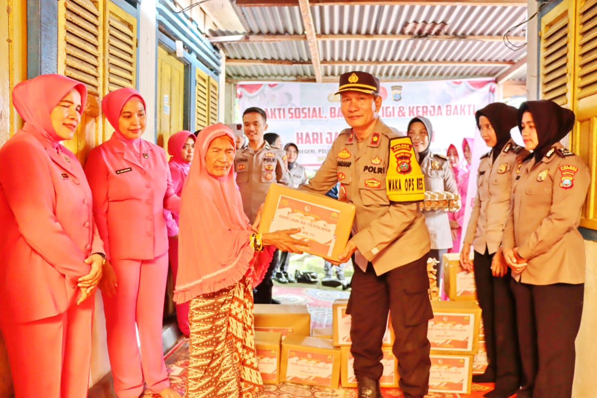 Aksi Kemanusiaan Polwan Padangsidimpuan "Banjir" Apresiasi