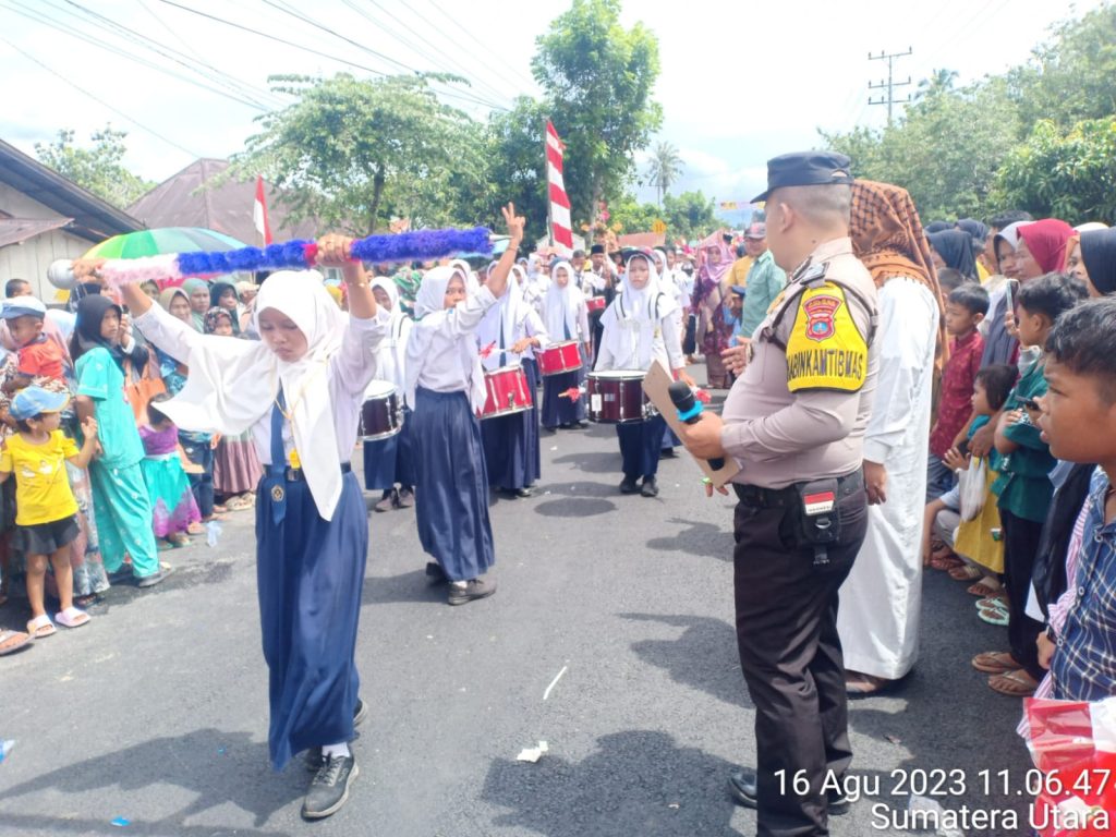 Agar Berjalan Lancar, Polres Tapsel Pengamanan Karnaval HUT Kemerdekaan RI ke-78