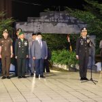 Kapolres Tapsel Apel Penghormatan dan Renungan Suci