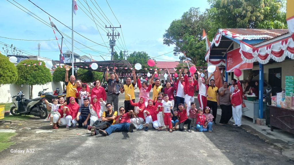 Meriahkan HUT RI ke-78, Polsek Batang Toru Gelar Berbagai Perlombaan   
