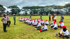 Di Balik Mental Baja Paskibraka Kibarkan Bendera di Lapangan Penuh Lumpur, Ada Didikan Gigih Pelatih Polres Padangsidimpuan