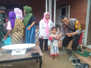 Dukung Program Pemerintah, Polsek SD Hole Monitoring Pengentasan Stunting