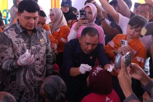 Bupati Tapsel Apresiasi Atas Program Operasi Katarak Yang di Inisiasi PT AR