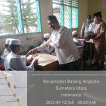 Polres Tapsel Sumbang Ratusan Buku ke Pesantren Raudlatul Falah