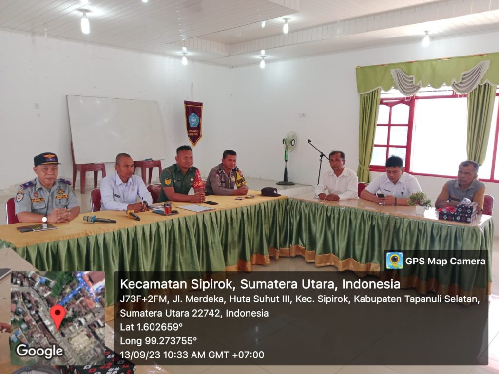 Polsek Sipirok Hadiri Musyawarah Penataan Marka Jalan bersama Kadishub Tapsel