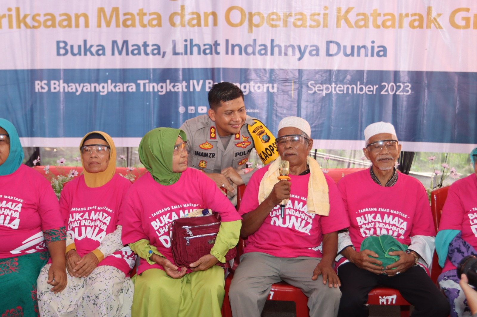 Operasi Katarak Gratis Kapolres Tapsel PT AR