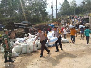 Kilang Padi Terbakar, Polsek SD Hole Turun Tangan