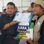 Bupati Tapsel Majukan Pertanian Petani Milenial