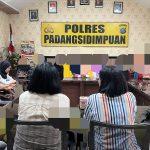 Unit PPA Sat Reskrim Polres Padangsidimpuan saat lakukan klarifikasi dan mediasi terhadap pelapor maupun Bunga, Mawar, dan Melati, serta pemilik akun D dan E, sebagai upaya diversi