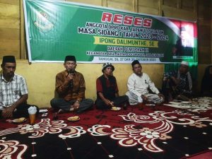 Masyarakat Arse Keluhkan Lampu Jalan Mati, Ipong Dalimunthe Datang Menyahuti