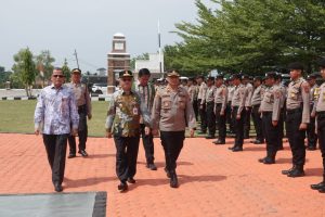 Usai Tugas Pam Pilkades Paluta, Pasukan Gabungan Ikuti Apel Pengembalian