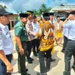 Kapolsek Dolok, AKP Eka Wahyudi, saat menghadiri Lembaga Adat dan Budaya di Dolok Sigompulon