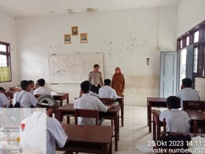 Polsek Padang Bolak Kolaborasi dengan Guru Tingkatkan Waspada Narkoba ke Siswa