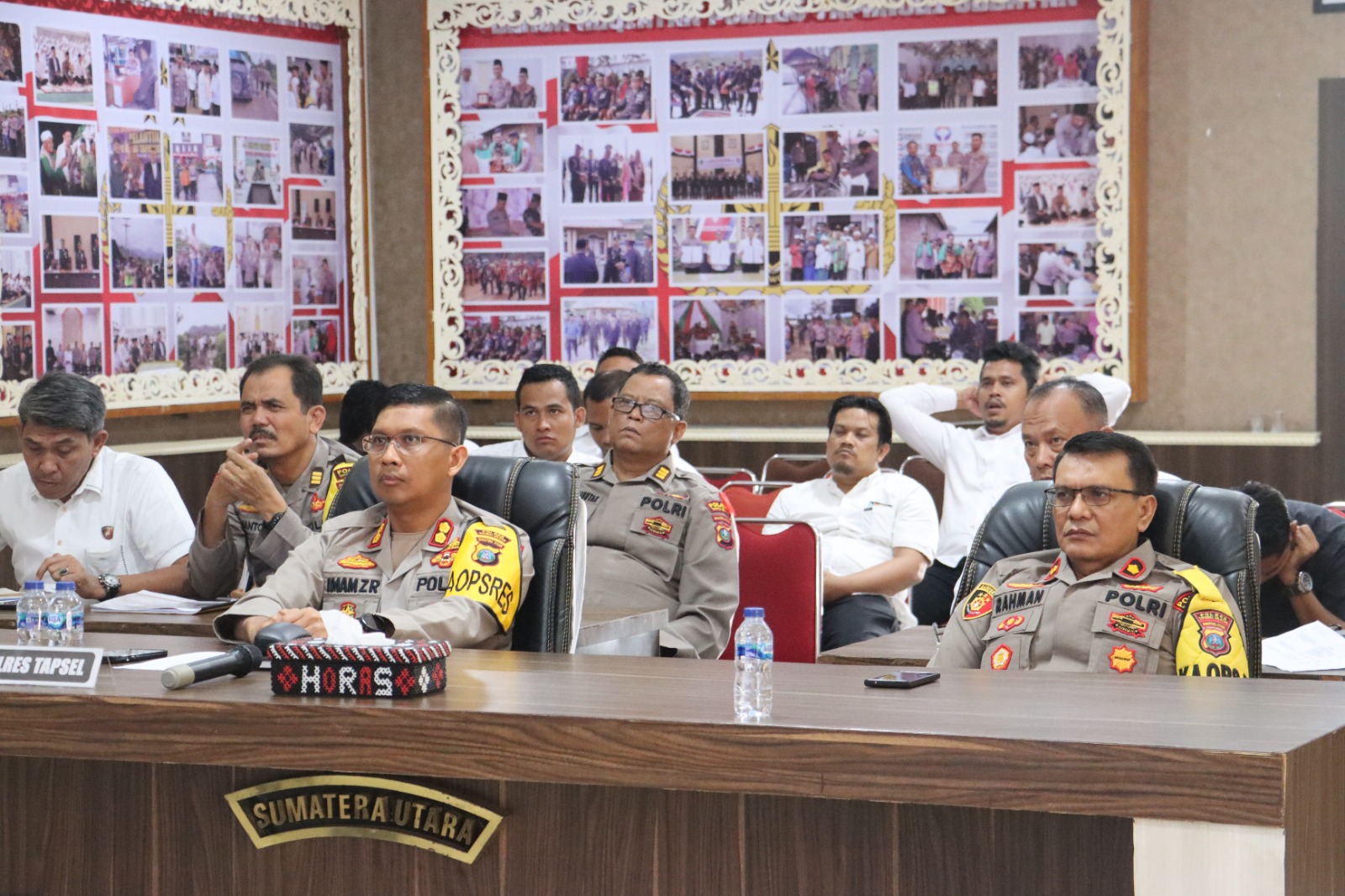 Kapolres Tapsel, AKBP Imam Zamroni, beserta jajaran saat mengikuti Lat Pra Ops Sikat Toba 2023 secara virtual yang dibuka langsung Kapolda Sumut, Irjen Pol Agung Setya Imam Effendi