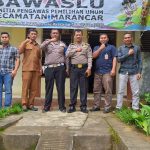 Personel Polsek Batang Toru saat silaturahmi ke Panwascam Marancar