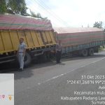 Suasana di lokasi usai tabrakan Truk