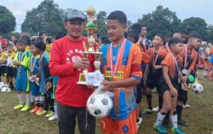 Tim Sayap Biru Rebut Juara Turnamen Sepak Bola Piala Kalapas Kelas IIB Padangsidimpuan U-13