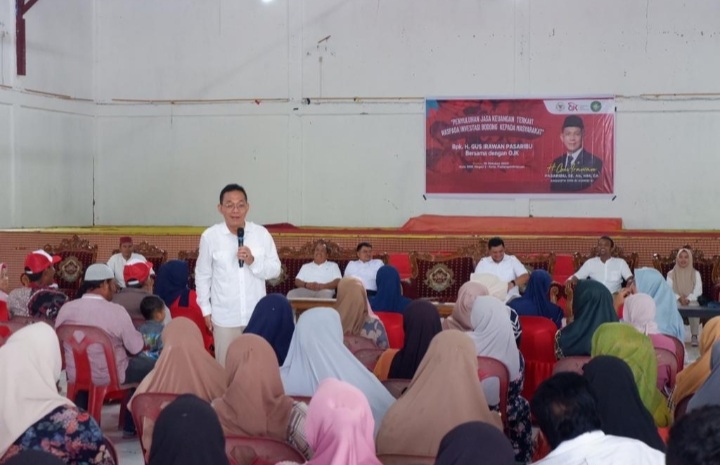 Anggota Komisi VII DPR RI, H Gus Irawan Pasaribu, saat penyuluhan ke masyarakat bersama OJK