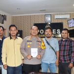 Kapolres Padangsidimpuan, AKBP Dudung Setyawan, saat menerima audiensi Ketua Mandataris SMSI, Khairul Arief, dan jajaran di Ruang kerjanya.