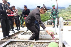 Wujud Penghormatan, Kapolres Tapsel Pimpin Ziarah Makam Pahlawan
