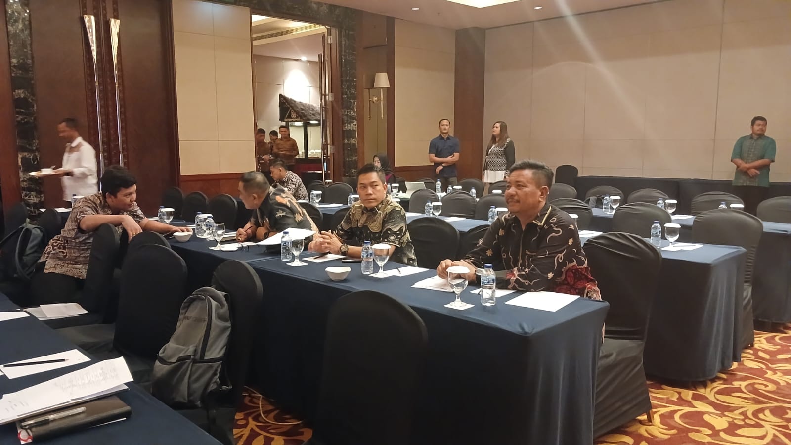 Kasat Reskrim Polres Tapsel, AKP Rudy Saputra, dan Kanit Tipiter, Ipda Irwan Saputra, mengikuti Bimtek jajaran Polda Sumut