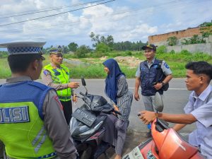 Kasat Lantas Polres Tapsel Gelar Penertiban PKB dengan Humanis