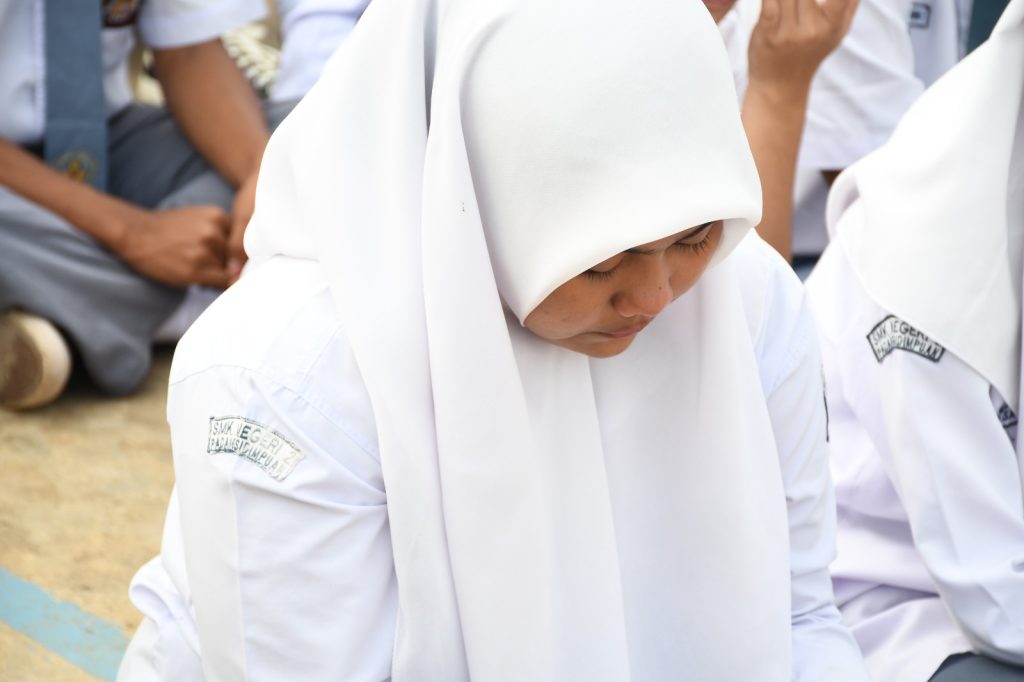 Tersentuh Dibuat Kajari, Puluhan Siswa SMK Negeri 2 Padangsidimpuan Titikkan Air Mata