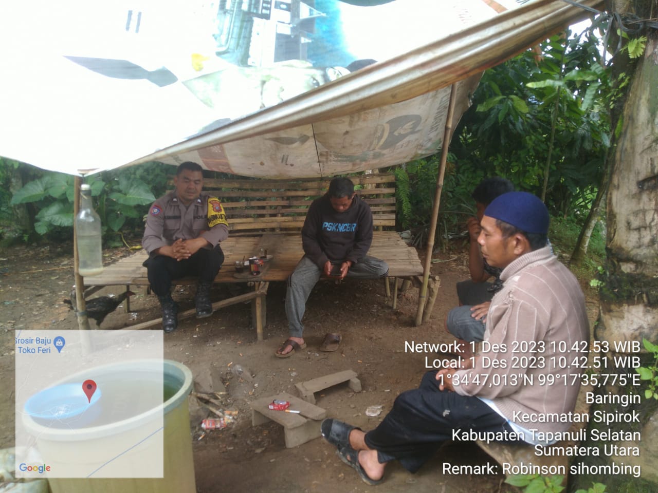 Bhabinkamtibmas Polsek Sipirok, Aipda Robinson Sihombing, sambangi masyarakat