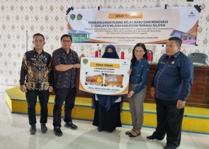 PT AR Serah Terima Hasil Pembangunan dan Renovasi 11 Sekolah di Tapsel