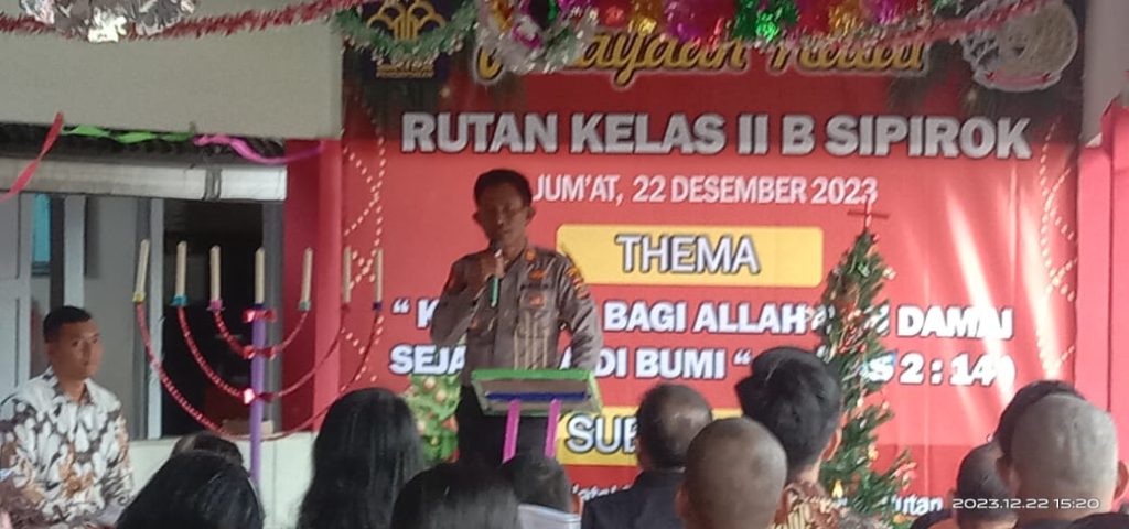 Penuh Sukacita, Kapolsek Rayakan Natal di Rutan Sipirok