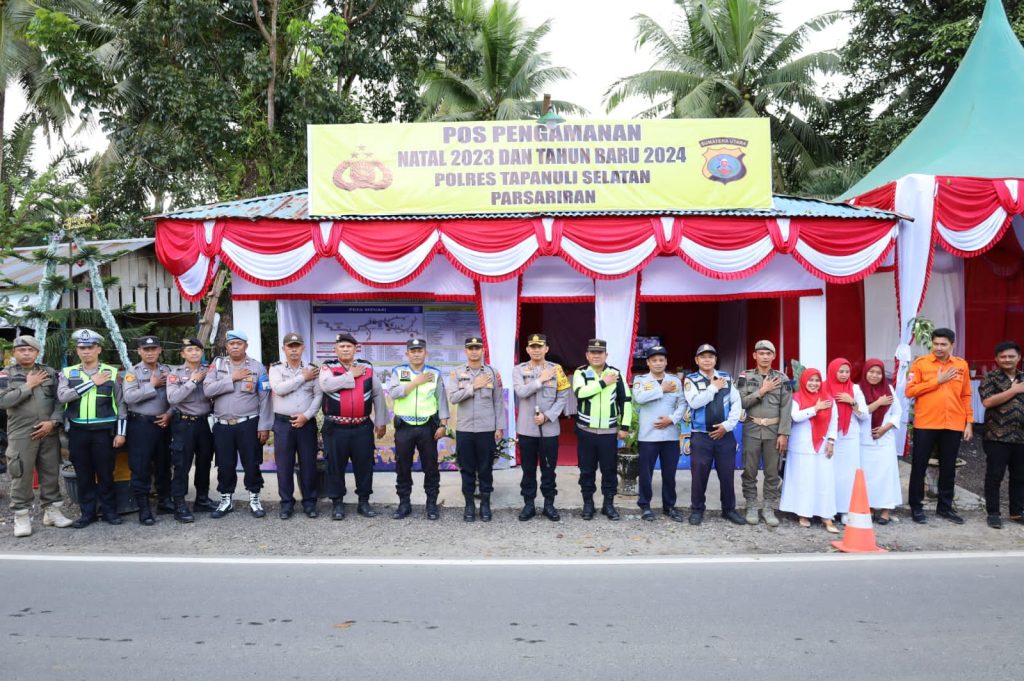 Cek Pos Pam Nataru di Batang Toru, Kapolres Tapsel : Layani Masyarakat dengan Ikhlas