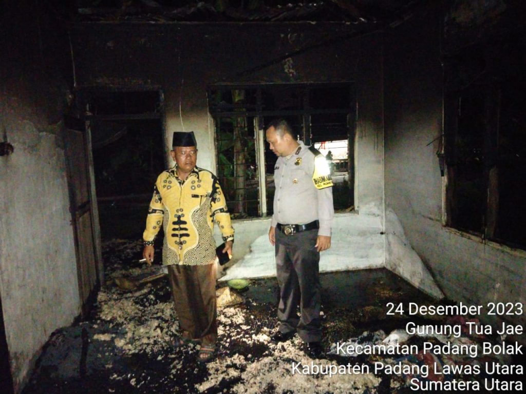 Polsek Padang Bolak Selidiki Insiden Kebakaran Rumah di Paluta