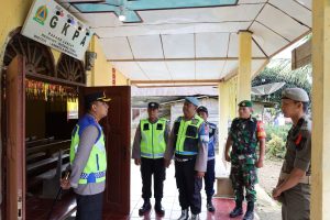 Pastikan Keamanan, Kapolres Tapsel Pantau Langsung Ibadah Natal   