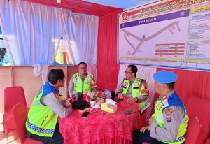 Bersama Kasi Propam, Kabag Ops Polres Tapsel Tinjau Pos Yan Pal XI