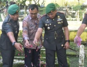 Ziarah Makam Pahlawan di Hari Juang TNI AD, Dandim 0212/Tapsel : Penyemangat Prajurit 
