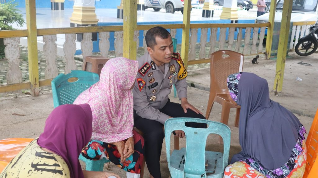 Duduk Bersama, AKBP Yasir Dengar Langsung Curhatan “Emak-emak”