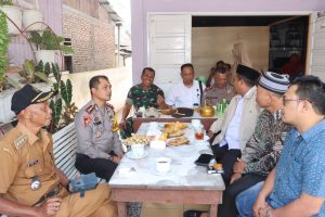 Merakyat, Kapolres Tapsel Ngopi Bareng Tampung Aspirasi Tokoh