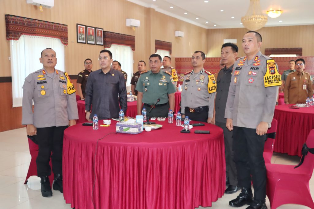 Komsos bersama Aparat Pemerintah, Kapolres Tapsel: Bahas Antisipasi Dampak Perubahan Iklim