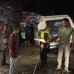Polisi saat melakukan olah TKP di lokasi kejadian