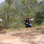 Sebagai bentuk dukungan, Plh Kasi Humas Polres Tapsel, Brigadir Erlangga Gautama Nasution, dan Tim terlibat langsung dalam rangkaian penanaman komoditi kopi perdana di Kebun PDM Coffee