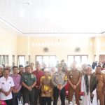 Kapolres Tapsel, AKBP Yasir Ahmadi, berfoto bersama usai temu ramah dengan Forkopimcam Angkola Sangkunur