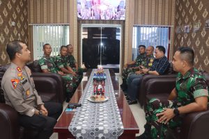 Perlihara Sinergitas, Kapolres Tapsel Silaturahmi ke Danyonif 123/RW   