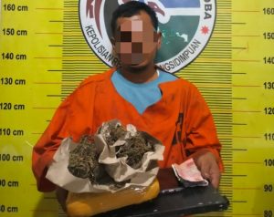 Ditangkap, Pemuda 22 Tahun Gagal Jual Ganja 1.2 Kg Lebih