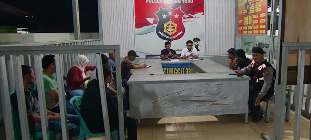 Tunaikan Hak Tahanan, Polsek Batang Toru Tangguhkan Penahanan 4 Pria